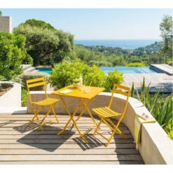 Chaise Métal Pliante Greensboro Moutarde Hespéride -Le Monde du Mobilier Boutique chaise greensboro hesperide moutarde 1 3